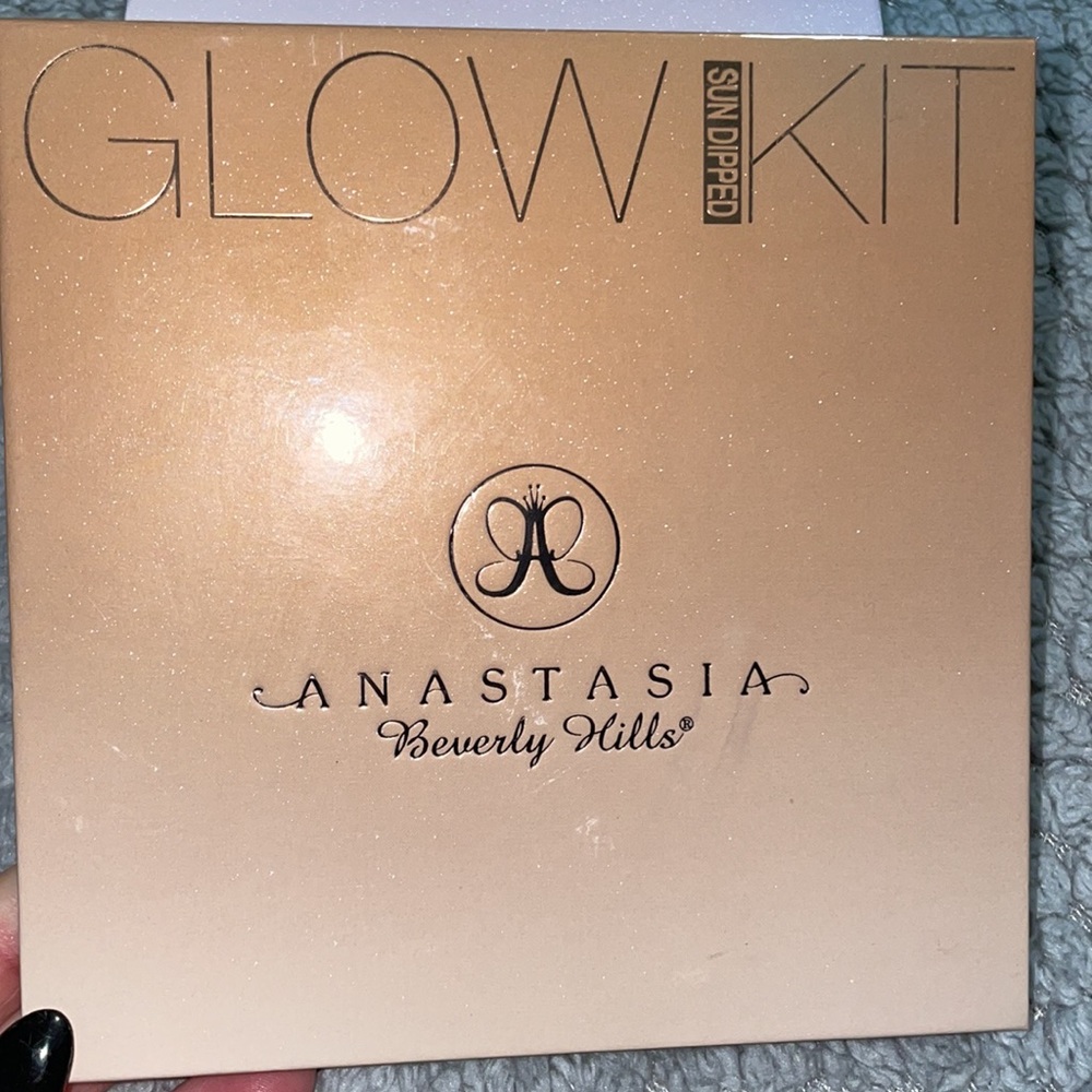 ABH GLOW KIT✨ SUNDIPPED